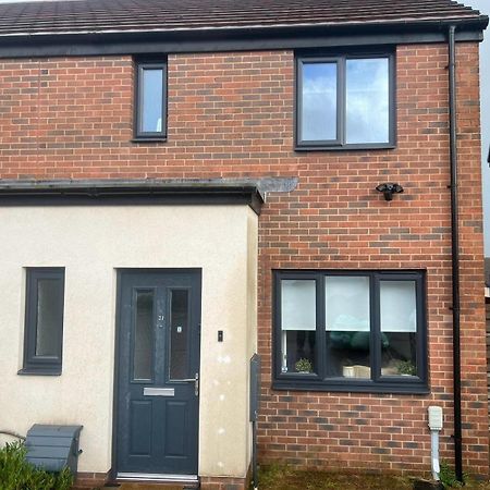 Village House St Mellons - Close To A48 And M4 Cardiff Exterior foto